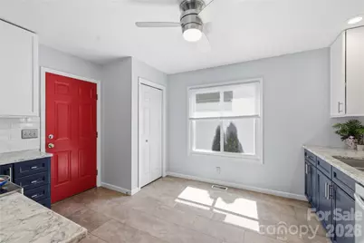 17 Driver Court, Hendersonville, NC 28739 - Photo 10