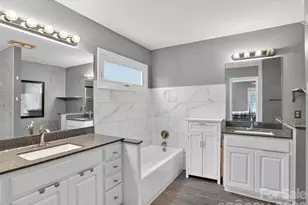 17 Driver Ct, Hendersonville, NC 28739 - Photo 2