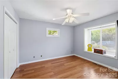 17 Driver Court, Hendersonville, NC 28739 - Photo 12