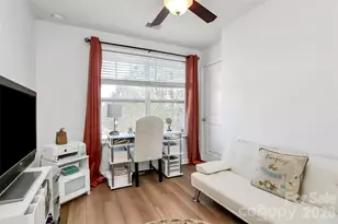 10303 Bunclody Dr, Charlotte, NC 28213 - Photo 24