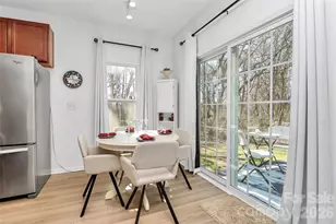 10303 Bunclody Dr, Charlotte, NC 28213 - Photo 10