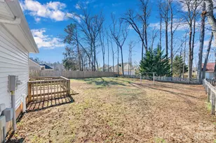 10018 Meadowmead Ct, Charlotte, NC 28273 - Photo 22