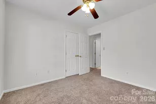 10018 Meadowmead Ct, Charlotte, NC 28273 - Photo 14