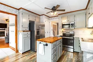 4417 Steepleton Way, Charlotte, NC 28215 - Photo 16