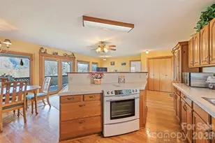 443 Cedarwood Dr, Waynesville, NC 28785 - Photo 14