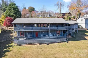 443 Cedarwood Dr, Waynesville, NC 28785 - Photo 2