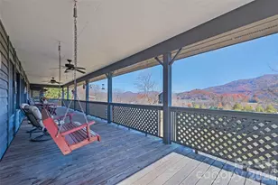 443 Cedarwood Dr, Waynesville, NC 28785 - Photo 2