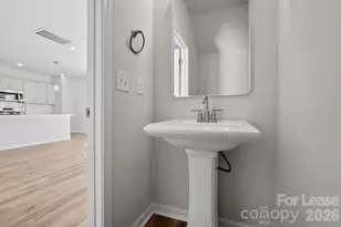 4017 Jenison Vly Ct, Charlotte, NC 28214 - Photo 4