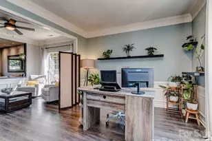 4522 Brownes Ferry Rd, Charlotte, NC 28269 - Photo 6