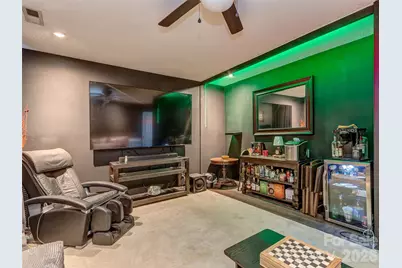 4522 Brownes Ferry Road, Charlotte, NC 28269 - Photo 24