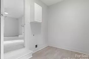 6148 Wheeler Dr, Charlotte, NC 28211 - Photo 24