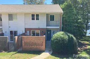 7942 Westcape Dr, Denver, NC 28037 - Photo 2