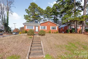 1708 Miles Ct, Charlotte, NC 28216 - Photo 24