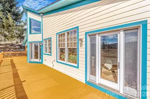 22 Mountain Spring Ln, Canton, NC 28716 - Photo 4