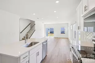 1419 Blue Jay St, Newton, NC 28658 - Photo 6