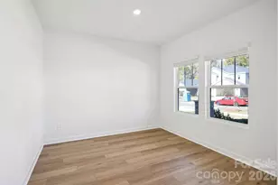 1419 Blue Jay St, Newton, NC 28658 - Photo 8