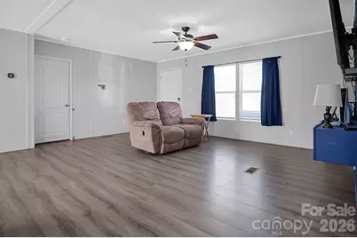 101 Park Lane, Grover, NC 28073 - Photo 6