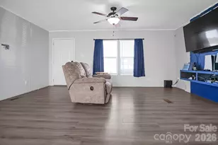 101 Park Ln, Grover, NC 28073 - Photo 4