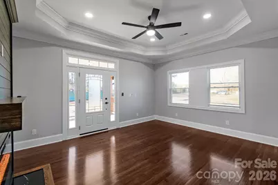 612 W Elliott Street, Chester, SC 29706 - Photo 6