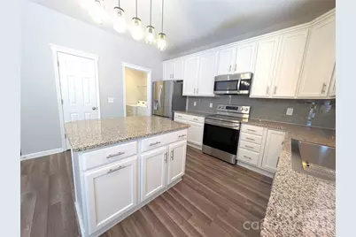 12444 Caracara Court, Charlotte, NC 28278 - Photo 6