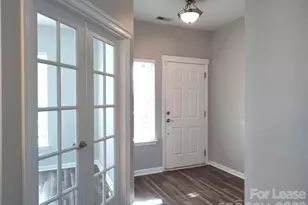 12444 Caracara Ct, Charlotte, NC 28278 - Photo 2