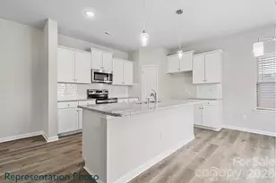 208 Roxanna Ct, Shelby, NC 28152 - Photo 4