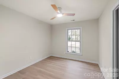 6900 Valley Haven Drive, Charlotte, NC 28211 - Photo 24