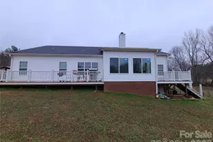 1638 Bess Town Rd, Bessemer City, NC 28016 - Photo 8