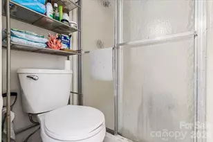 6123 Honeysuckle Ln, Charlotte, NC 28212 - Photo 28