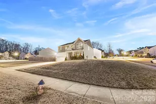 2342 Bloomfield Dr, Kannapolis, NC 28081 - Photo 4