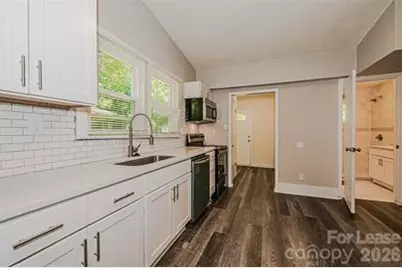 1807 Erie Street, Charlotte, NC 28216 - Photo 10