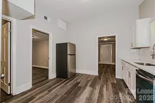 1807 Erie St, Charlotte, NC 28216 - Photo 6