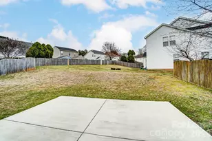 5519 Waverly Lynn Ln, Charlotte, NC 28269 - Photo 32