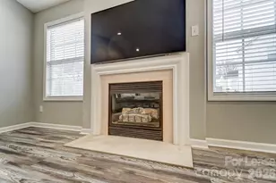 5519 Waverly Lynn Ln, Charlotte, NC 28269 - Photo 6