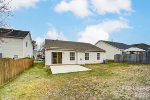 5519 Waverly Lynn Ln, Charlotte, NC 28269 - Photo 34