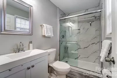 5519 Waverly Lynn Lane, Charlotte, NC 28269 - Photo 22