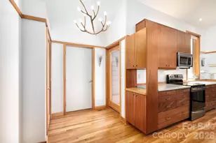 521 Wood Thrush Ct, Arden, NC 28704 - Photo 4