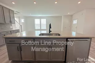 2938 Clyde Dr, Charlotte, NC 28208 - Photo 6