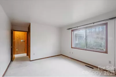277 Fairlane Road, Columbus, NC 28722 - Photo 10