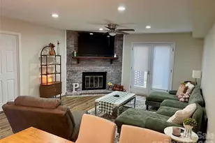 1330 5th St NE, Hickory, NC 28601 - Photo 14