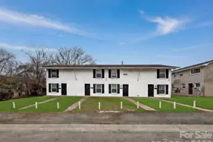 2121 Custer St, Charlotte, NC 28216 - Photo 2