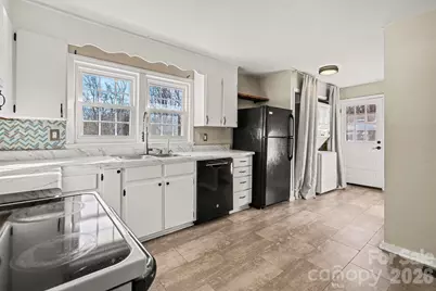 3736 Durham Lane, Charlotte, NC 28269 - Photo 10