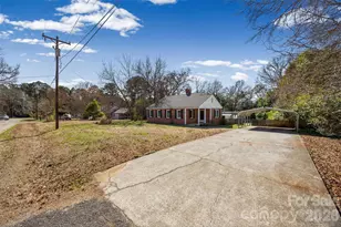 1654 Winthrop Ave, Lancaster, SC 29720 - Photo 38