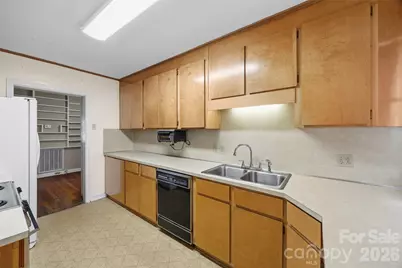 1654 Winthrop Avenue, Lancaster, SC 29720 - Photo 14