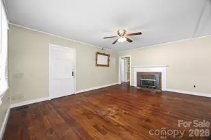 1654 Winthrop Ave, Lancaster, SC 29720 - Photo 4