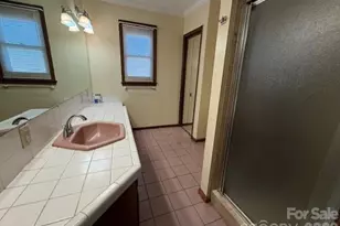 2041 Clyde St, Dallas, NC 28034 - Photo 16