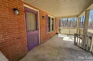 2041 Clyde St, Dallas, NC 28034 - Photo 4