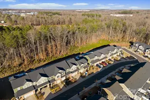 8134 Merryvale Ln, Charlotte, NC 28214 - Photo 32