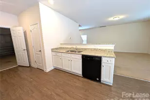 8321 Kneller St, Charlotte, NC 28215 - Photo 4