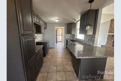 6011 Sunset Chase Lane, Charlotte, NC 28212 - Photo 6